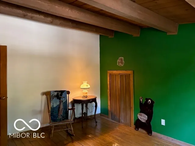 $1,000,000 | 2532 West County Road 900 South, Cloverdale, IN 46120