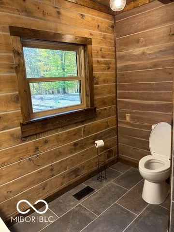 $1,000,000 | 2532 West County Road 900 South, Cloverdale, IN 46120