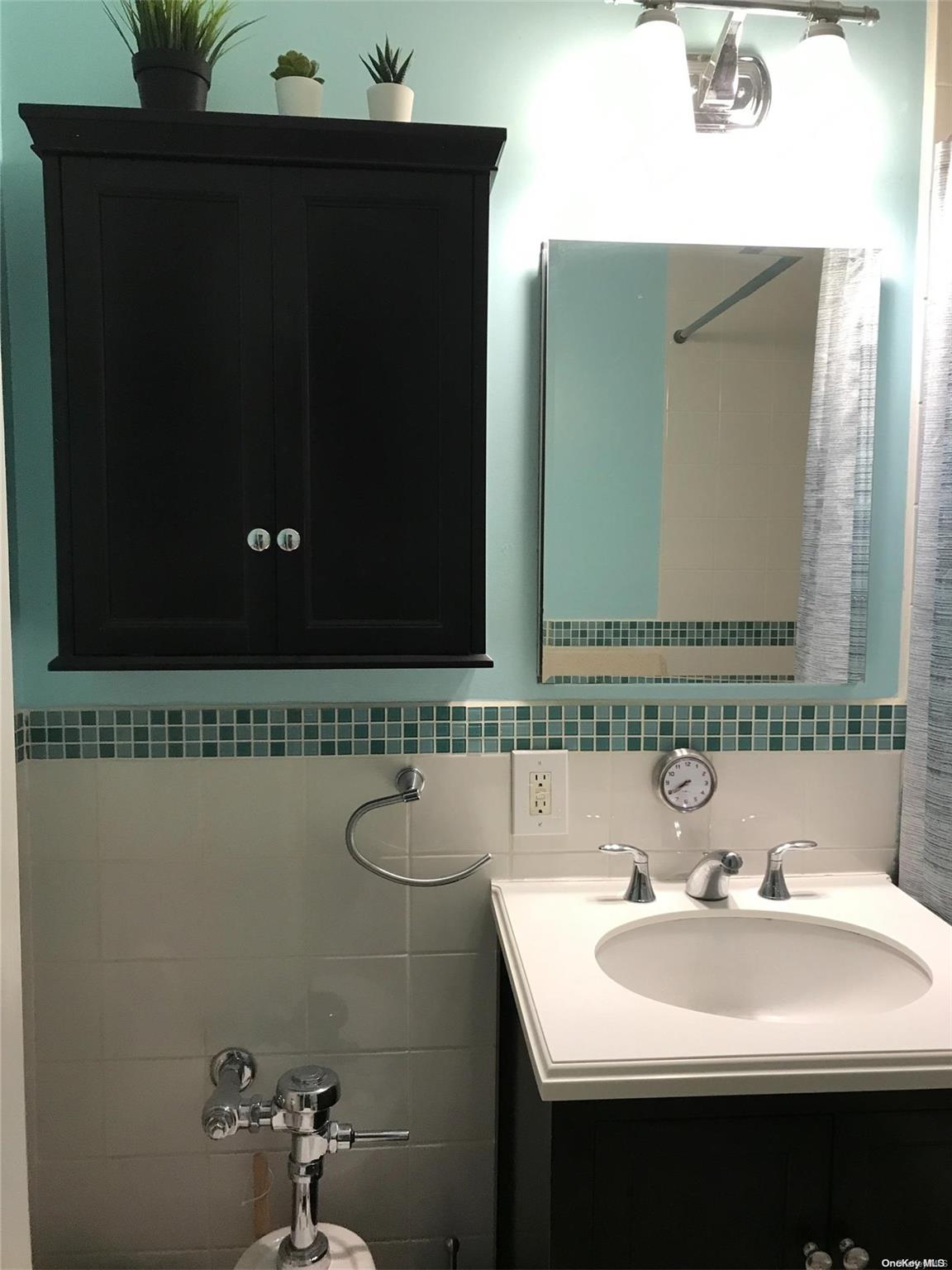 99-35 59th Avenue, Unit 3A Queens, NY 11368 - Photo 13 of 17