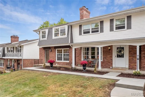 $2,250 | 514 Broadmoor Drive, Chesterfield, MO 63017