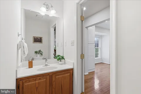 $595,000 | 14143 Compton Valley Way, Centreville, VA 20121