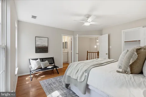 $595,000 | 14143 Compton Valley Way, Centreville, VA 20121