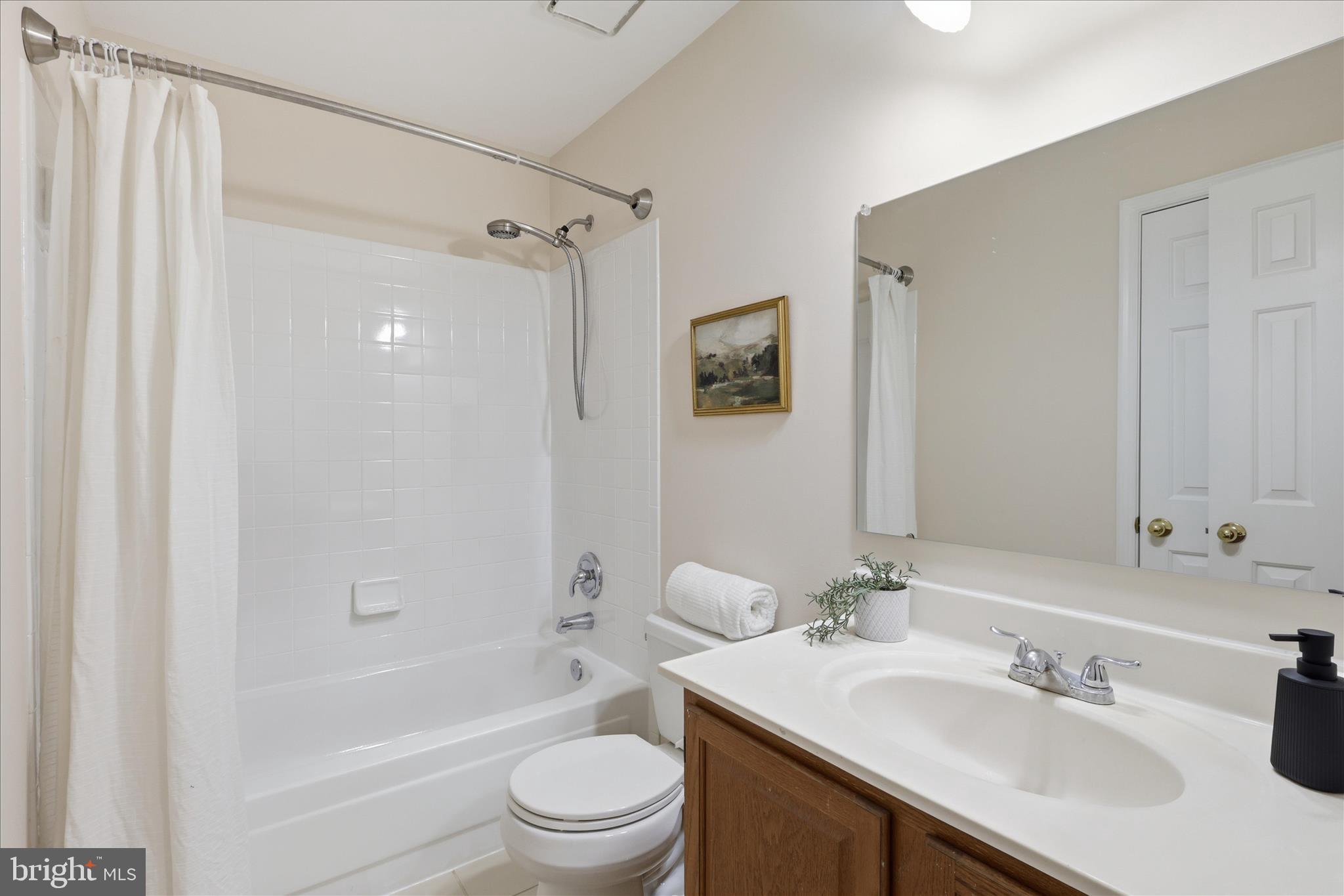14143 Compton Valley Way Centreville, VA 20121 - Photo 19 of 37