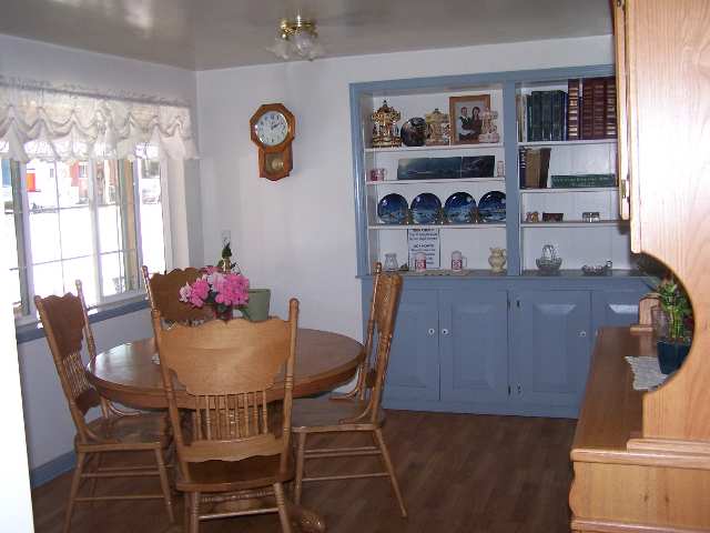 1091 Sullivan Lake Road Ione, WA 99139 - Photo 4 of 9 Gallery Image 4