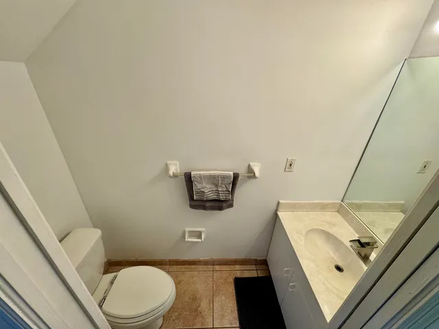 $365,000 | 9189 Fontainebleau Boulevard, Unit 502, Miami, FL 33172