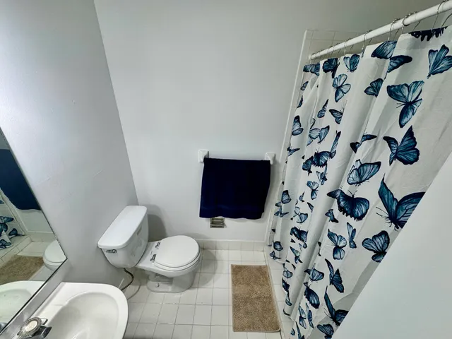 $365,000 | 9189 Fontainebleau Boulevard, Unit 502, Miami, FL 33172