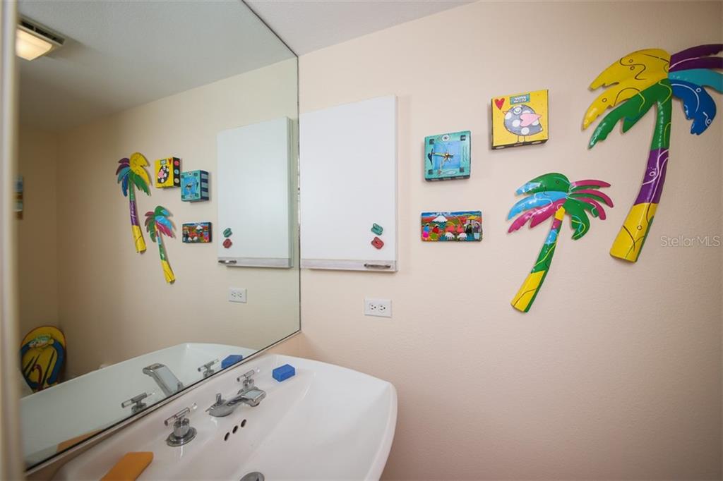 11000 Placida Road, Unit 2301 Placida, FL 33946 - Photo 17 of 39 1/2 Bath