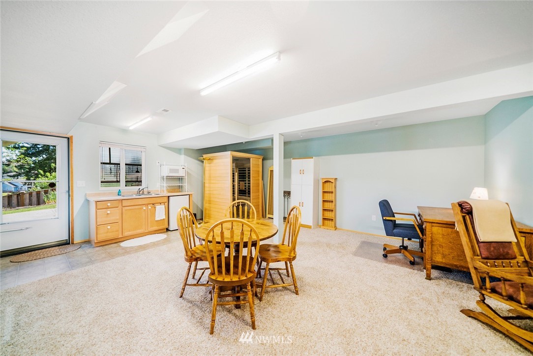 7938 Kelly Beach Road Southeast Olympia, WA 98513 - Photo 22 of 25 Gallery Image 22
