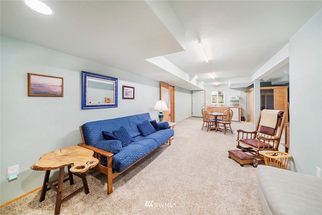 7938 Kelly Beach Road Southeast Olympia, WA 98513 - Photo 23 of 25 Gallery Image 23
