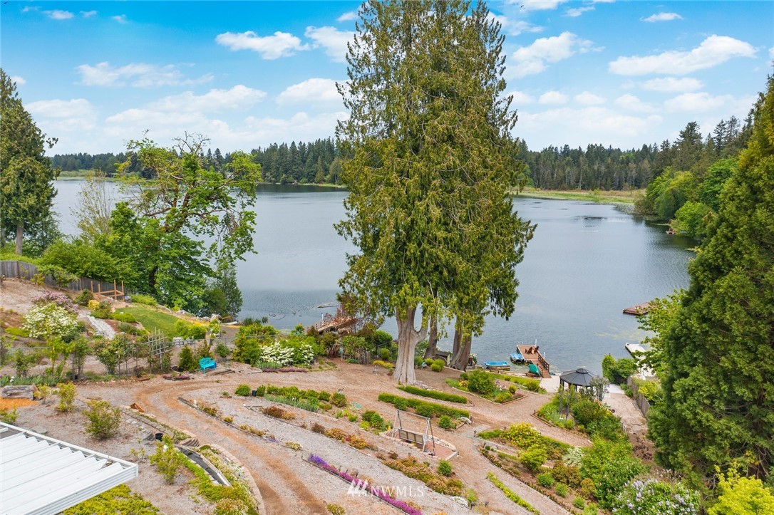 7938 Kelly Beach Road Southeast Olympia, WA 98513 - Photo 5 of 25 Gallery Image 5