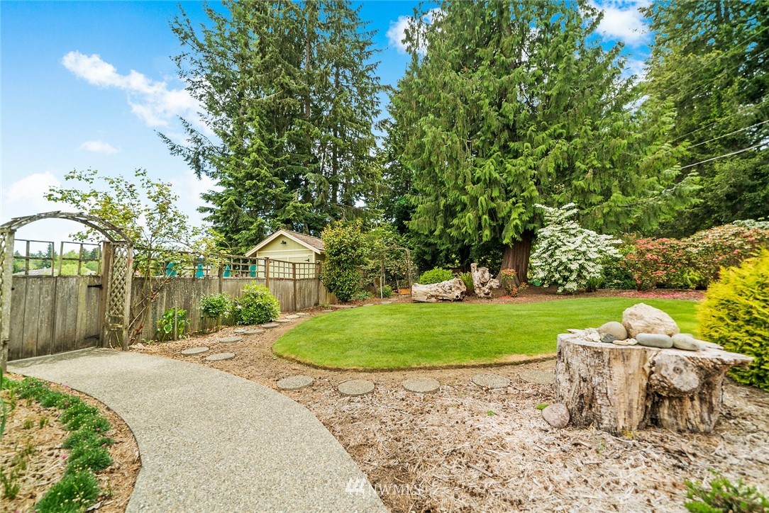 7938 Kelly Beach Road Southeast Olympia, WA 98513 - Photo 8 of 25 Gallery Image 8