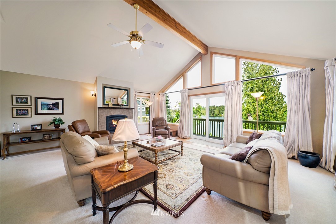 7938 Kelly Beach Road Southeast Olympia, WA 98513 - Photo 9 of 25 Gallery Image 9