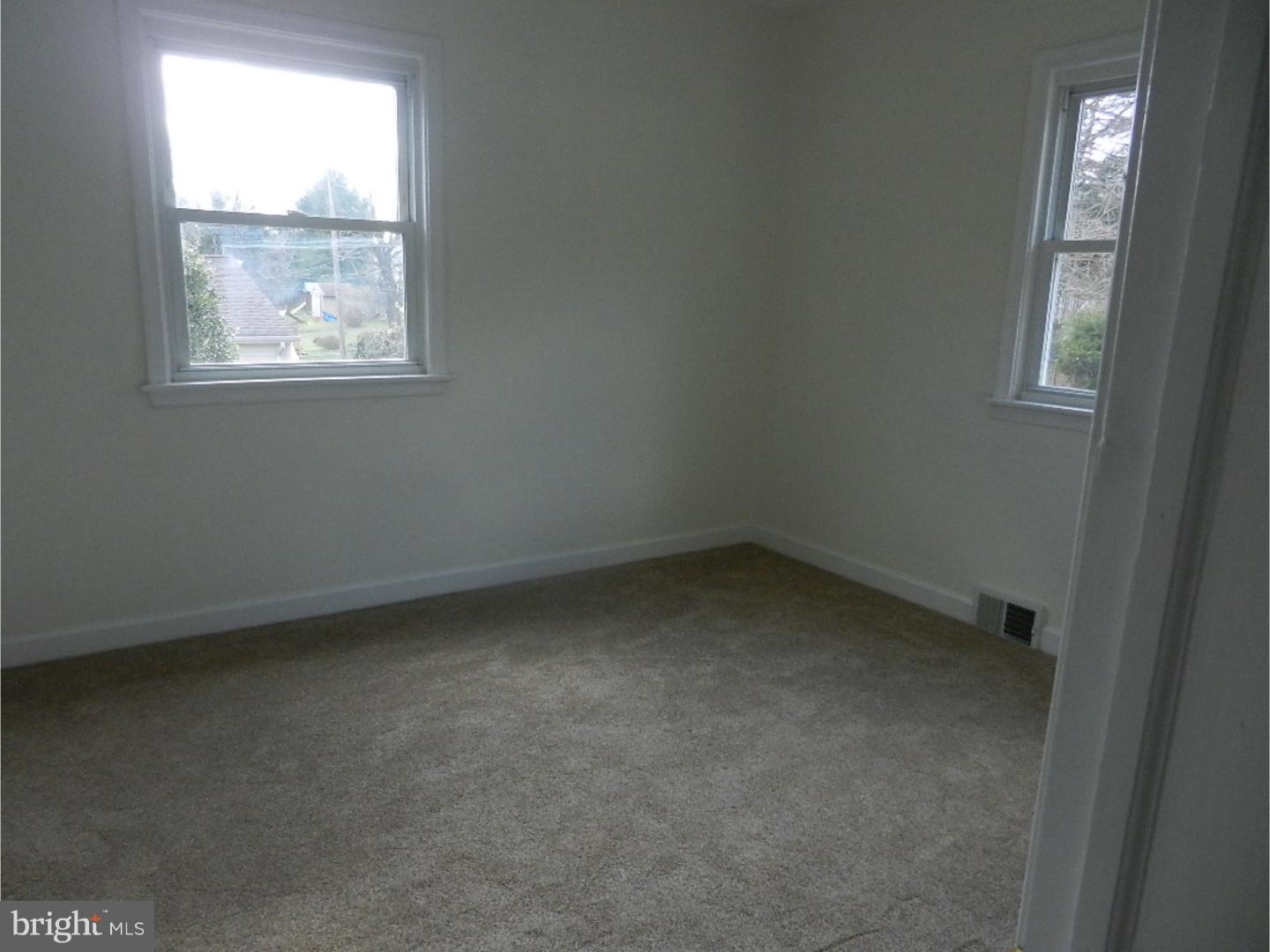 628 Cushmore Road Southampton, PA 18966 - Photo 6 of 12 Bedroom 3