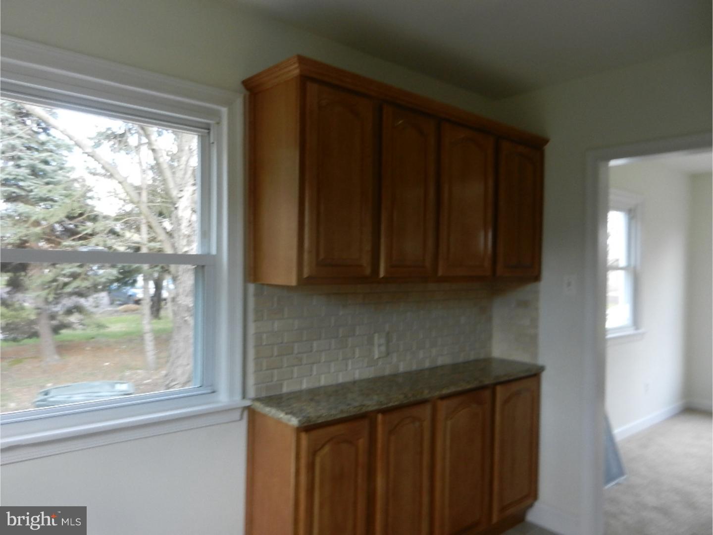 628 Cushmore Road Southampton, PA 18966 - Photo 10 of 12 Kitchen