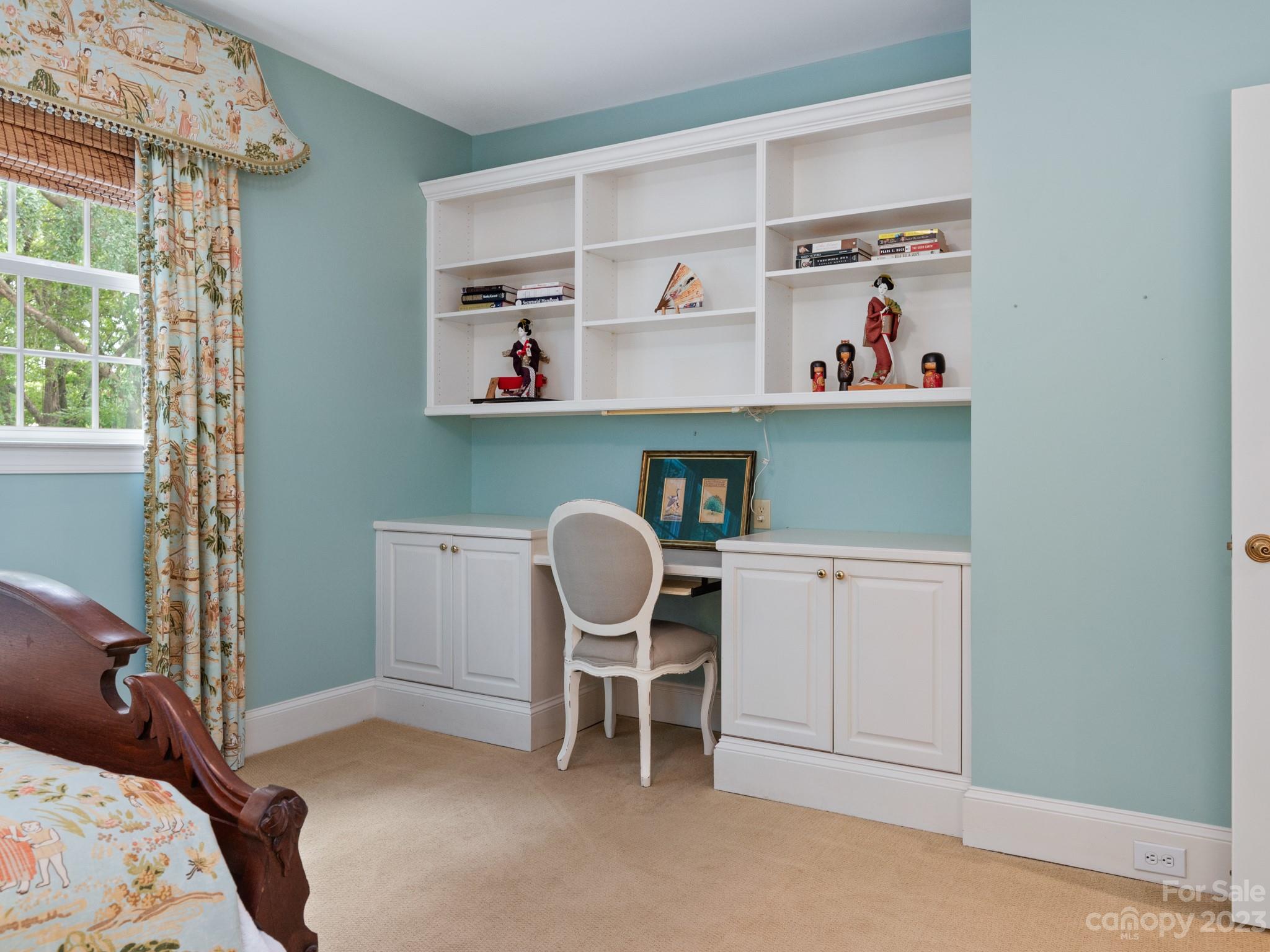 2521 Summerlake Road Charlotte, NC 28226 - Photo 41 of 48 a workspace with a desk chair and painted walls