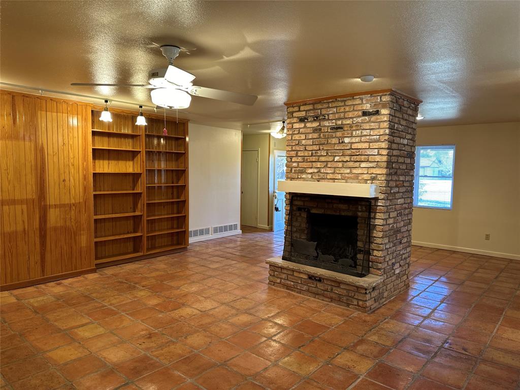 2301 Post Oak Road Abilene, TX 79605 - Photo 3 of 36