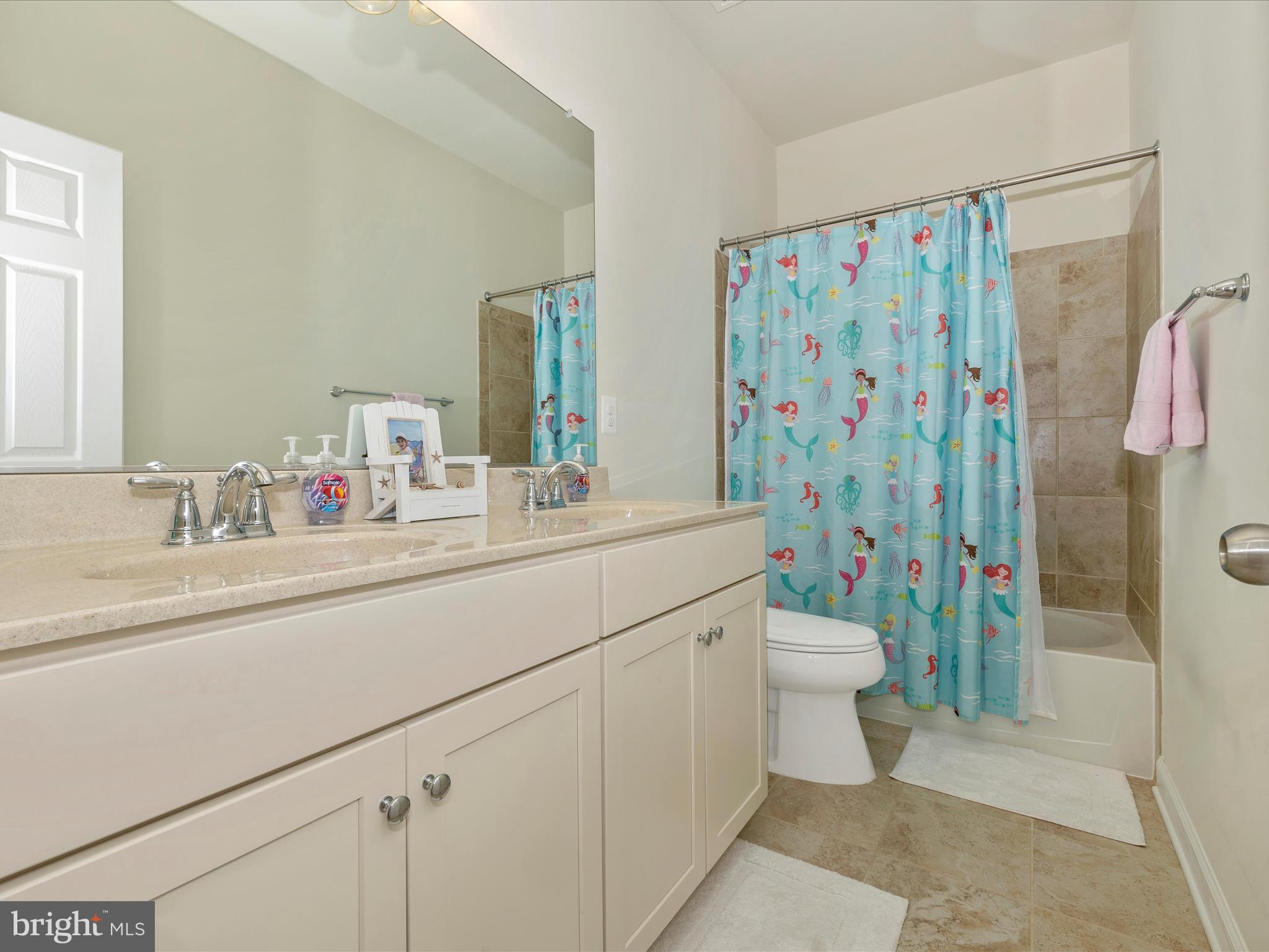 827 Holden Road Frederick, MD 21701 - Photo 41 of 61 Bathroom 2