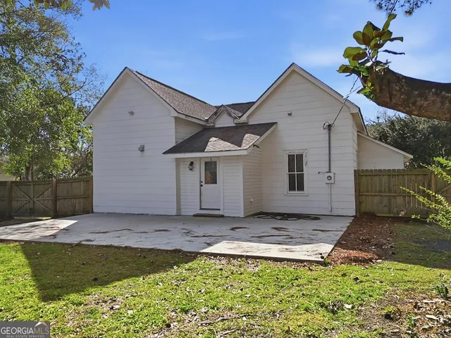 $189,900 | 611 West 3rd Street, Ocilla, GA 31774