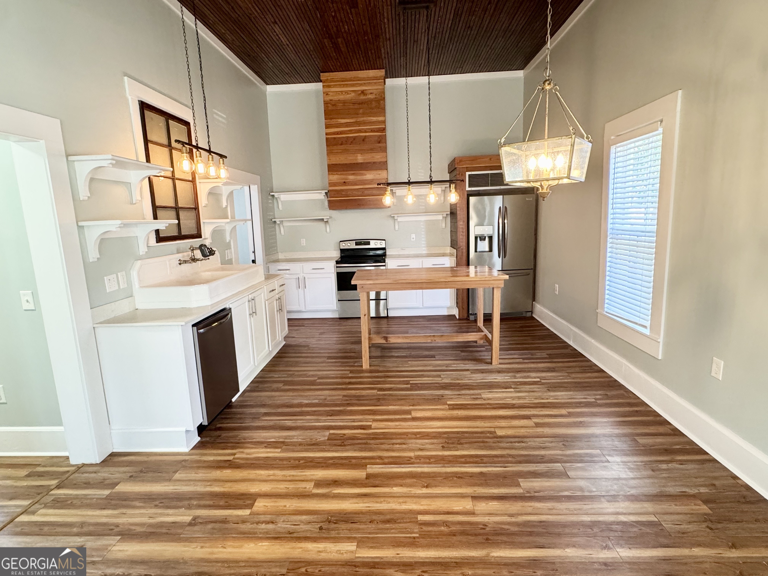 611 West 3rd Street Ocilla, GA 31774 - Photo 6 of 30