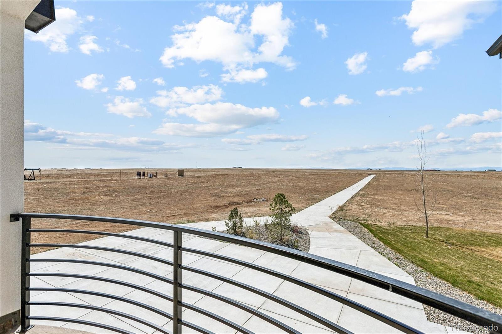 13350 Imboden Road Hudson, CO 80642 - Photo 40 of 50 a view of a city from a balcony