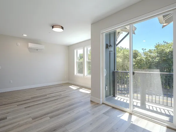 $1,225,000 | 101 Aptos Vlg Way, Unit 1, Aptos, CA 95003