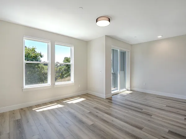 $1,225,000 | 101 Aptos Vlg Way, Unit 1, Aptos, CA 95003