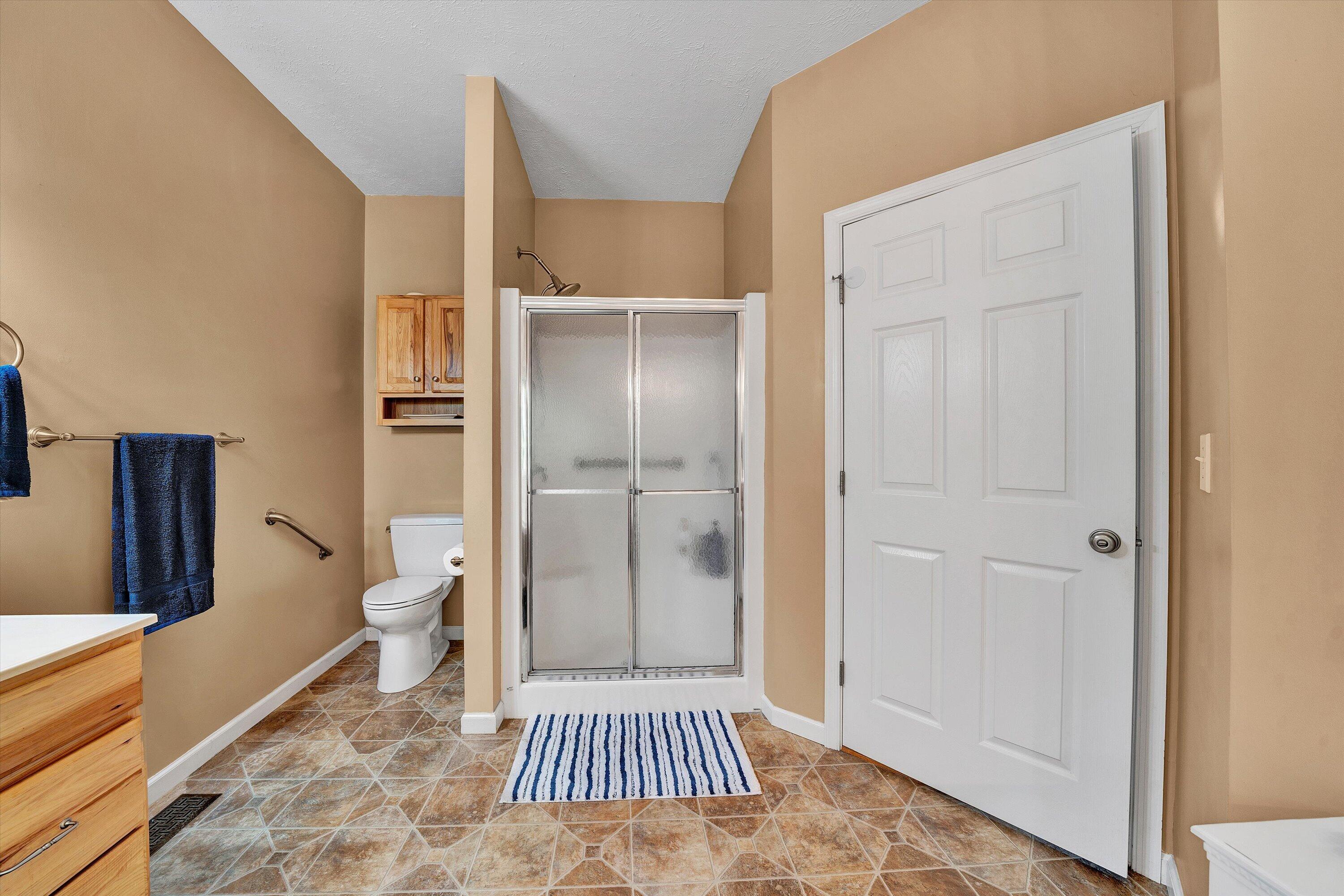 137 Shanleys Loop Ferrum, VA 24088 - Photo 26 of 45 Primary Suite