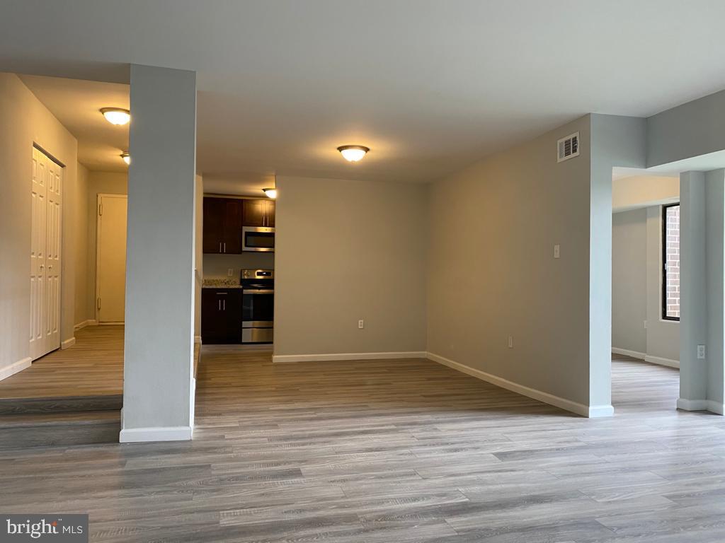 15714 Dorset Road, Unit 201 Laurel, MD 20707 - Photo 7 of 14 DINING ROOM