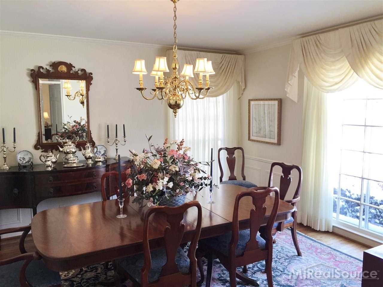 1003 Bishop Road Grosse Pointe Park, MI 48230 - Photo 13 of 40