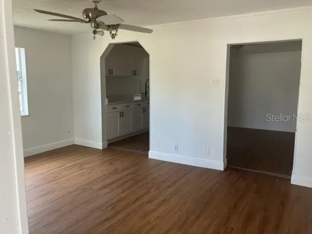 $1,595 | 4170 55th Avenue North, St. Petersburg, FL 33714