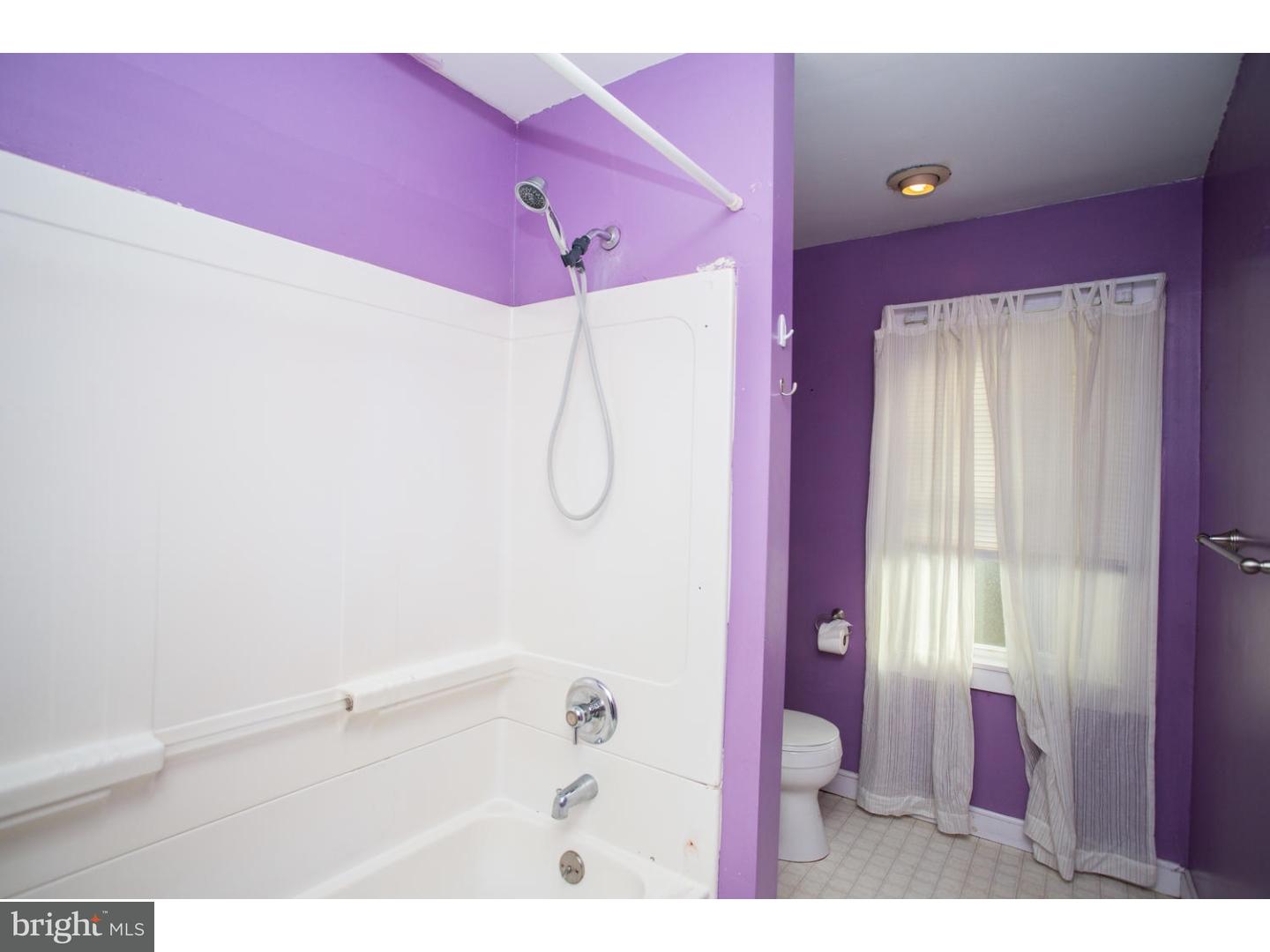 236 Chestnut Street Spring City, PA 19475 - Photo 20 of 25 Bathroom
