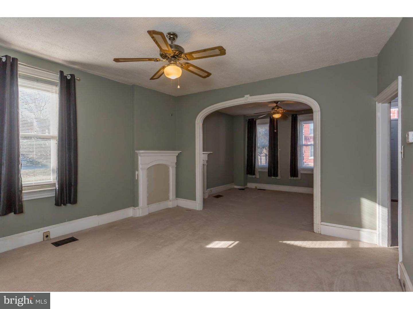 236 Chestnut Street Spring City, PA 19475 - Photo 5 of 25 Family Room