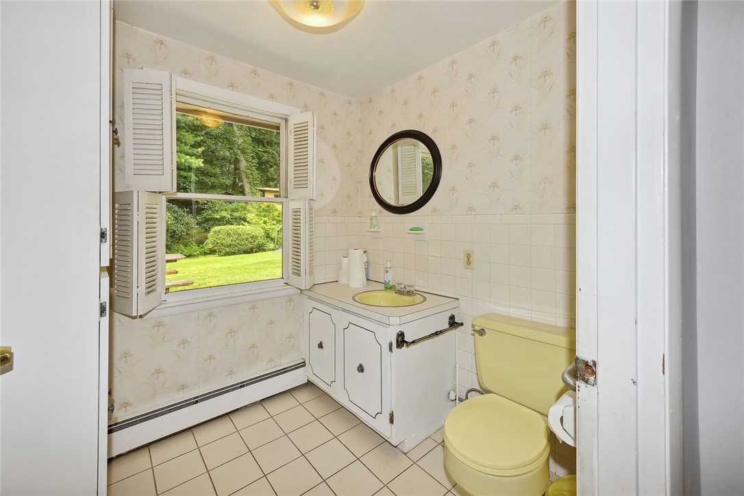 117 Heritage Drive Warwick, RI 02818 - Photo 30 of 31