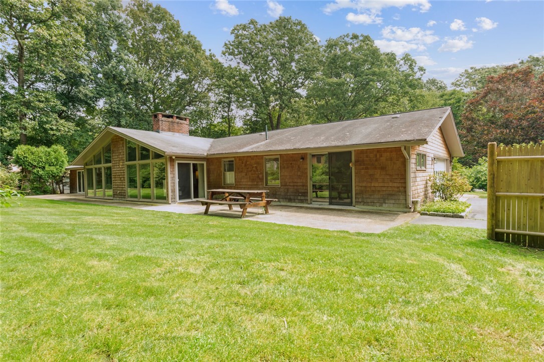 117 Heritage Drive Warwick, RI 02818 - Photo 5 of 31