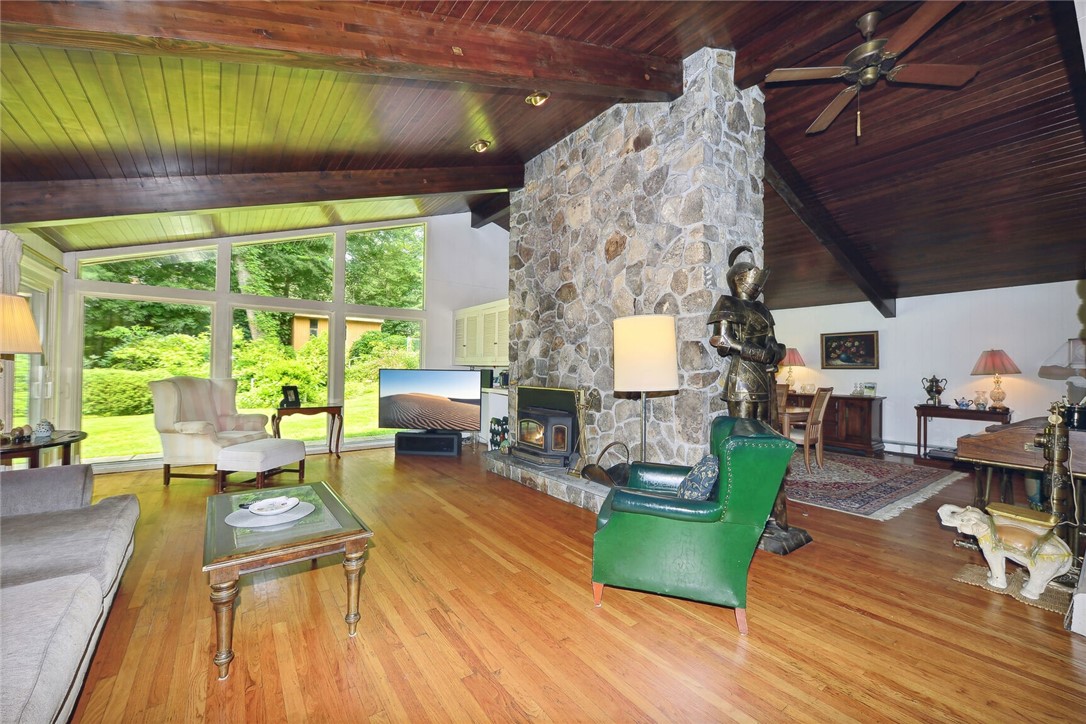 117 Heritage Drive Warwick, RI 02818 - Photo 8 of 31