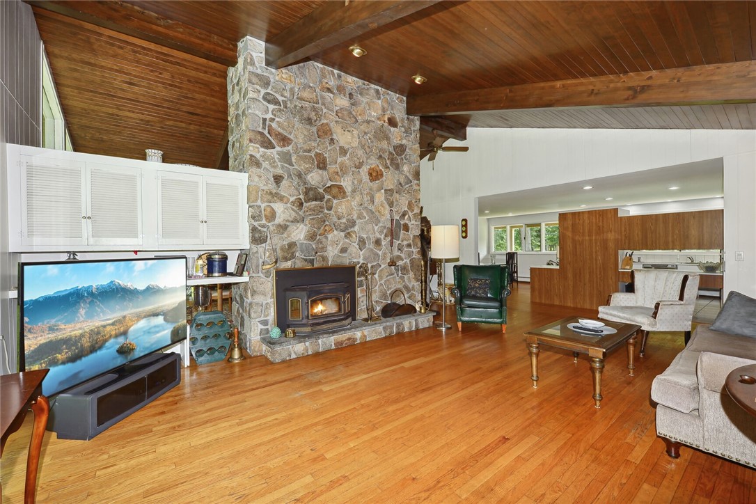 117 Heritage Drive Warwick, RI 02818 - Photo 9 of 31