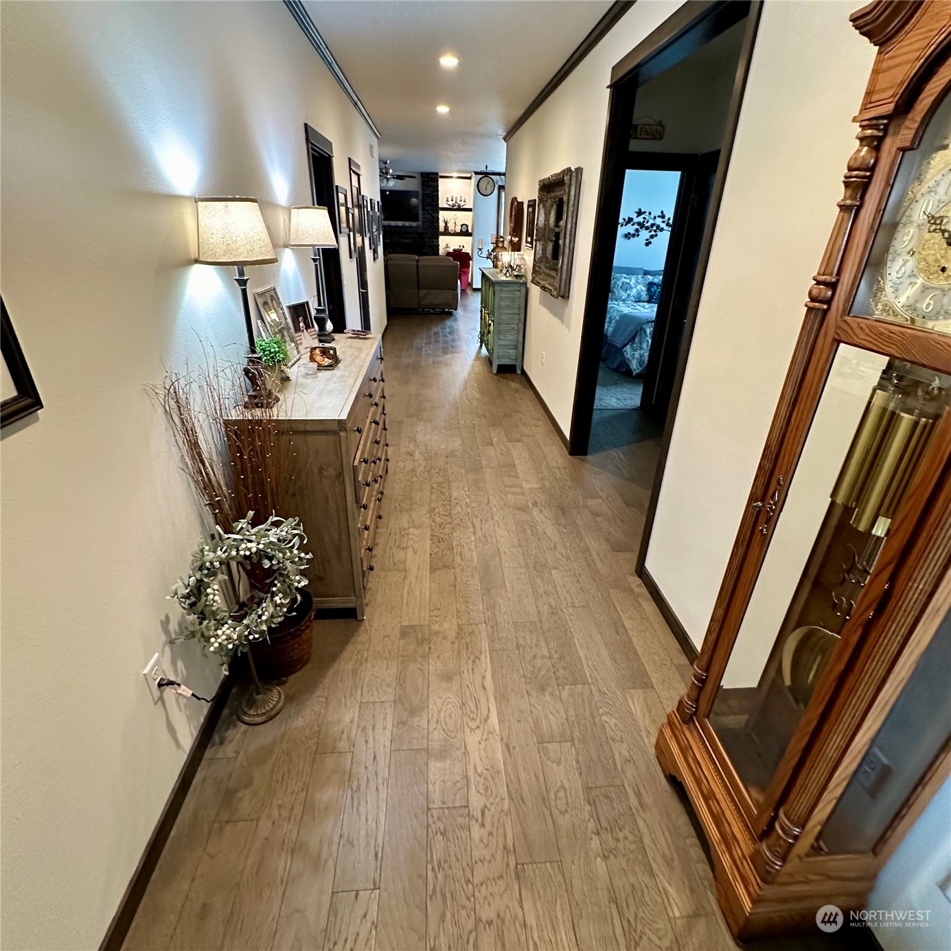 2607 South Conklin Road Spokane Valley, WA 99037 - Photo 5 of 24 a living room with furniture and a wooden floor