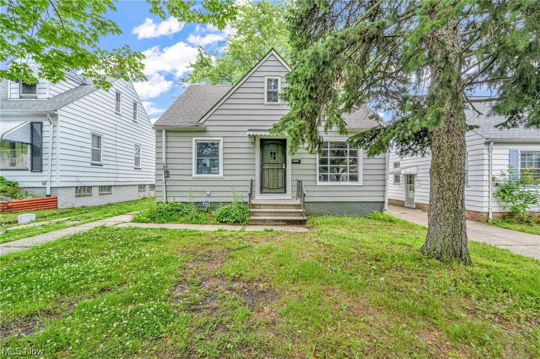 19504 Libby Road Maple Heights, OH 44137 - Photo 1 of 27 Gallery Image 1