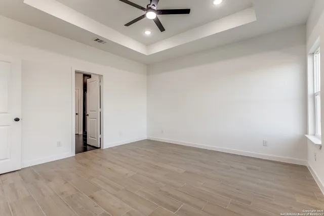 $385,000 | 16724 Llano Estacado Drive, Atascosa, TX 78002