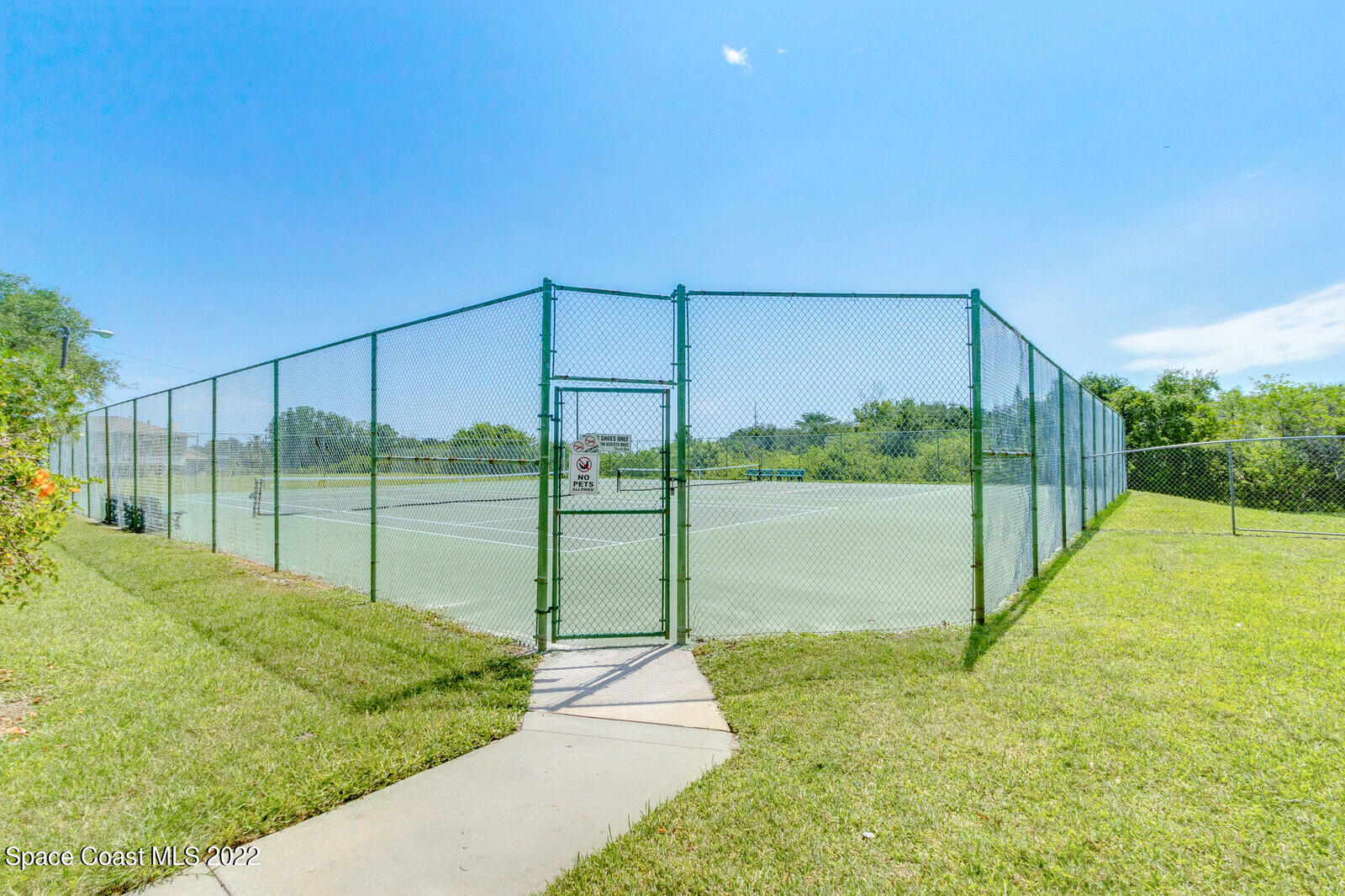1784 Quail Trail Melbourne, FL 32935 - Photo 40 of 40 a view of a garden from a windows