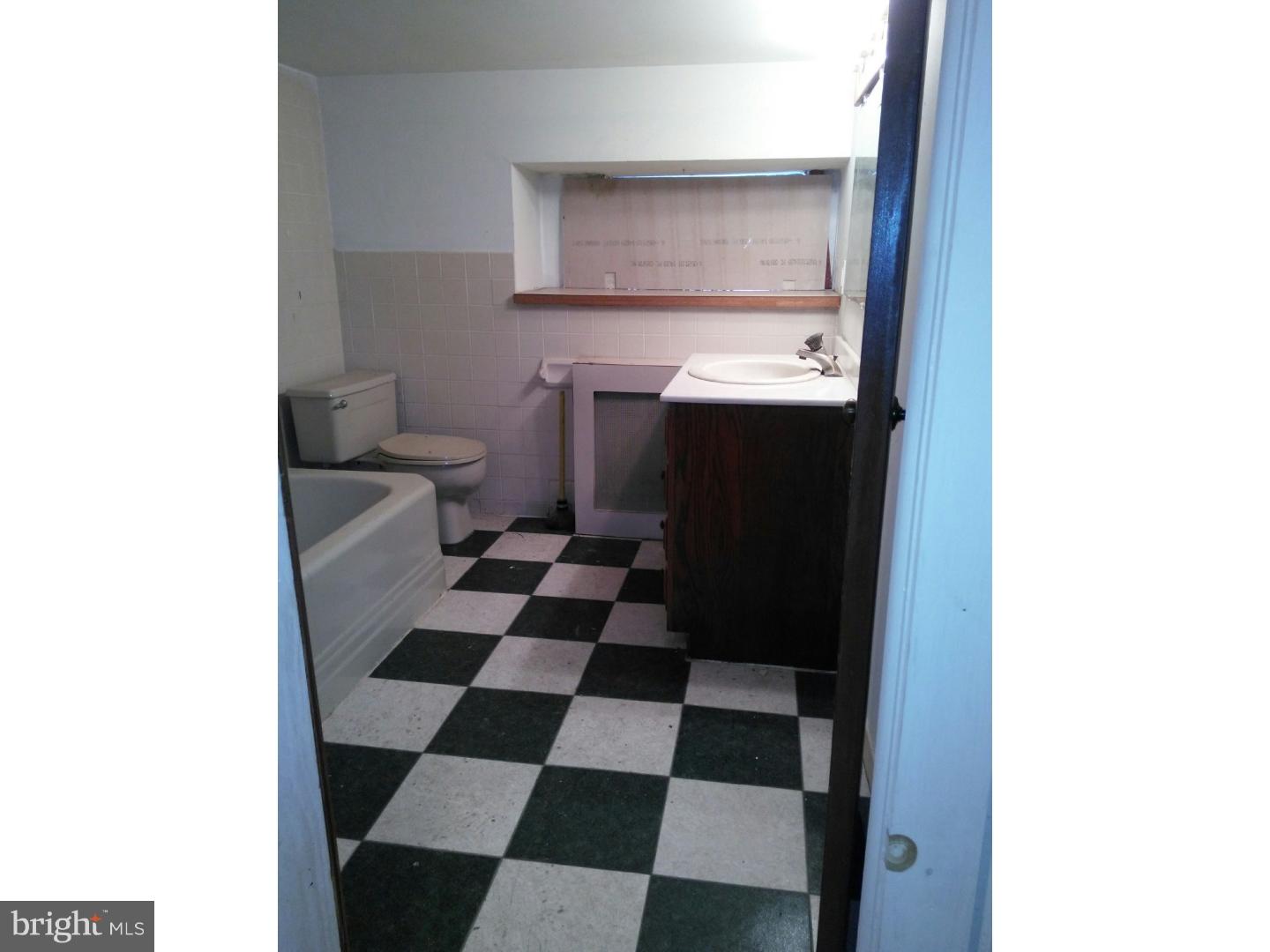 300 Kingston Road Upper Darby, PA 19082 - Photo 12 of 25 Unit #1