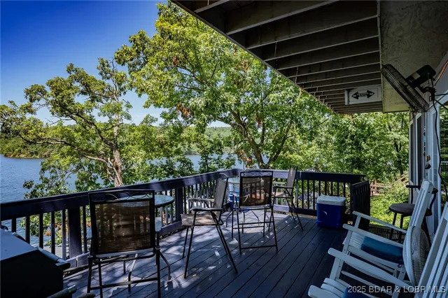 $466,000 | 30906 Carr Lane, Rocky Mount, MO 65072