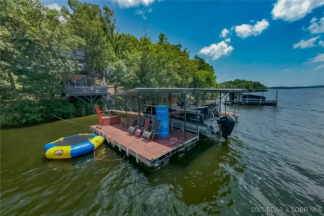 $466,000 | 30906 Carr Lane, Rocky Mount, MO 65072