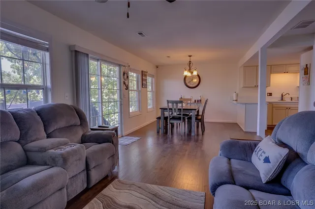 $466,000 | 30906 Carr Lane, Rocky Mount, MO 65072