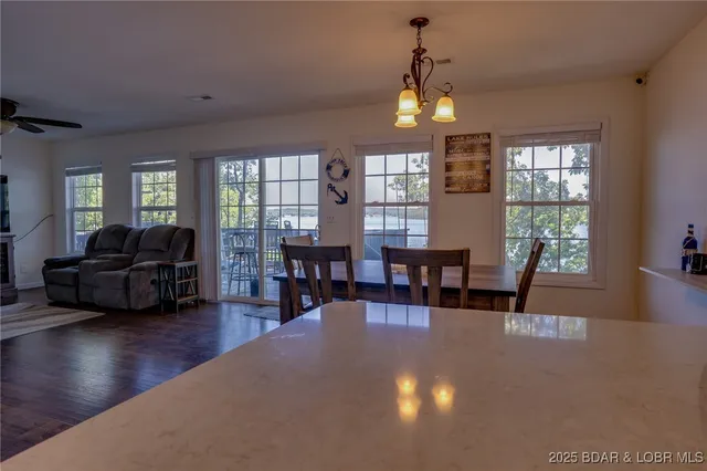 $466,000 | 30906 Carr Lane, Rocky Mount, MO 65072