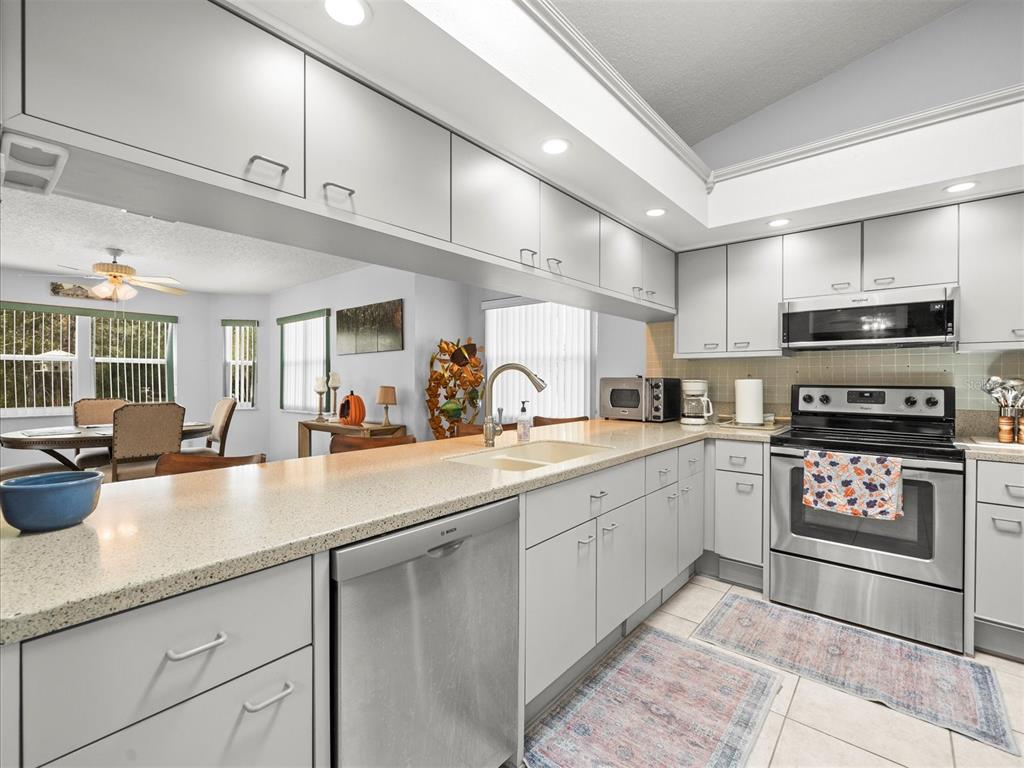 2097 Whitewood Avenue Spring Hill, FL 34609 - Photo 9 of 43