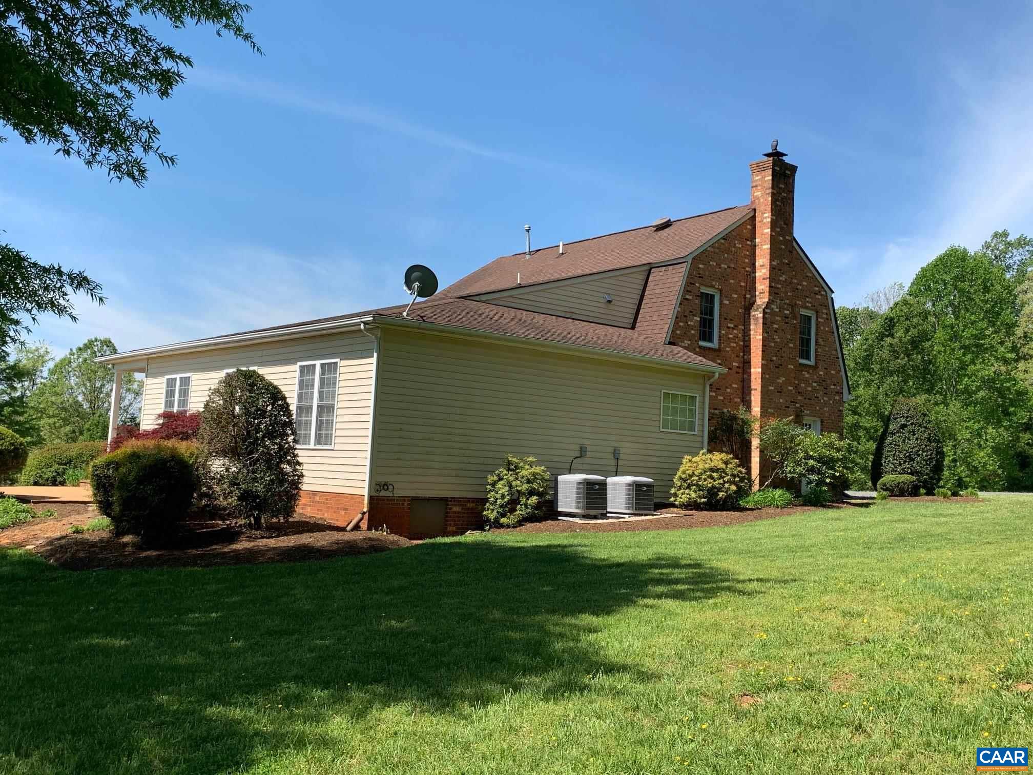 5305 Hoover Road Reva, VA 22735 - Photo 38 of 46 a front view of a house with a yard