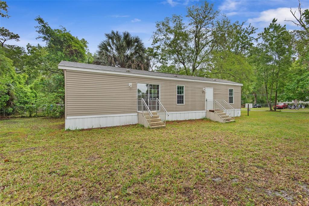 55917 Cabbage Road Astor, FL 32102 - Photo 3 of 22