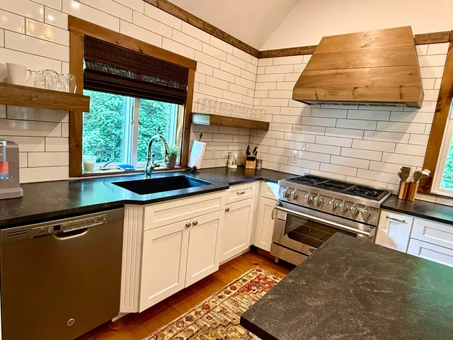 $939,000 | 41 Two Brook Drive, Wilmington, VT 05363