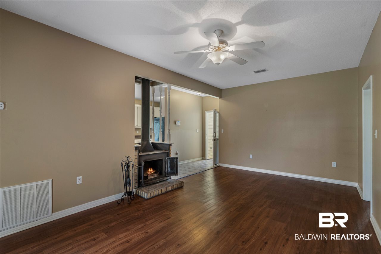 601 Rider Court Bay Minette, AL 36507 - Photo 6 of 22